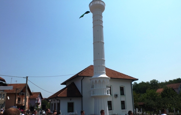 Otvorena džamija u Jakešu, MIZ Modriča