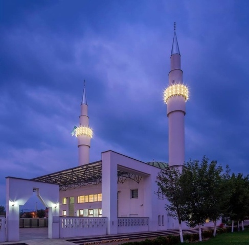Centralna bajramska svečanost u džamiji Kralj Abdullah u Tuzli