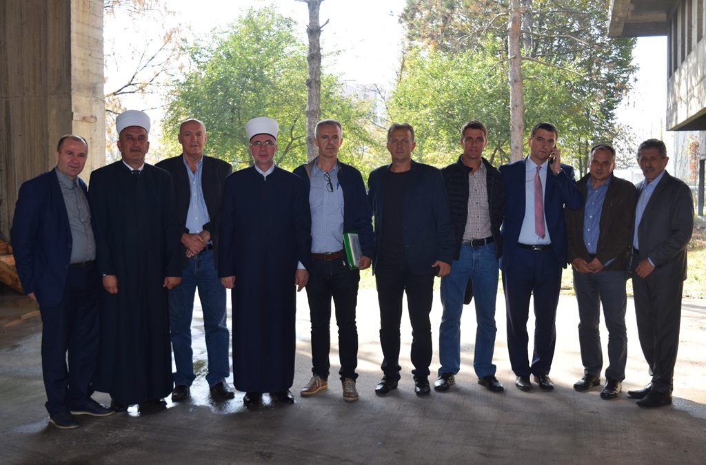 Muftija Fazlović posjetio Medžlis IZ-e Puračić u Lukavcu