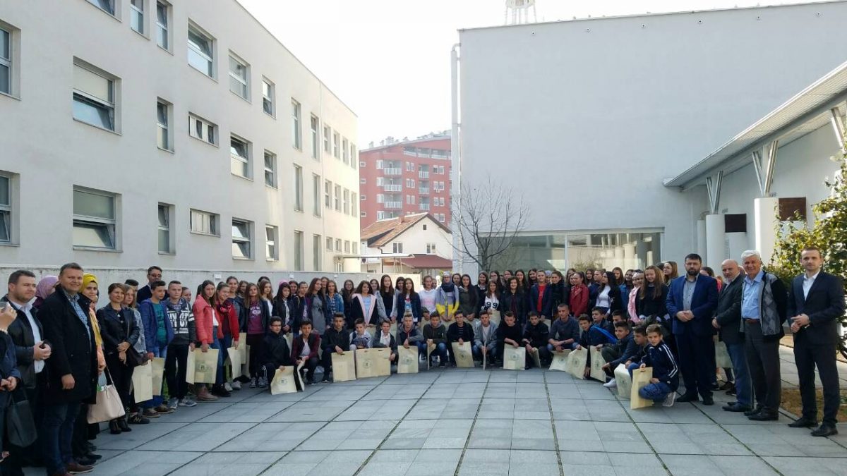 U Medresi održan seminar za učenike iz Srebrenika i Gradačca