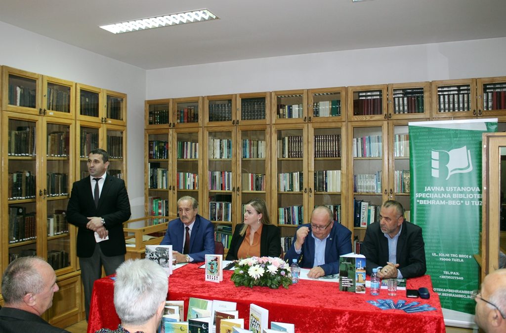 U Biblioteci “Behram-beg” promovirane tri knjige u izdanju Biblioteke “Dositej Obradović” iz Novog Pazara