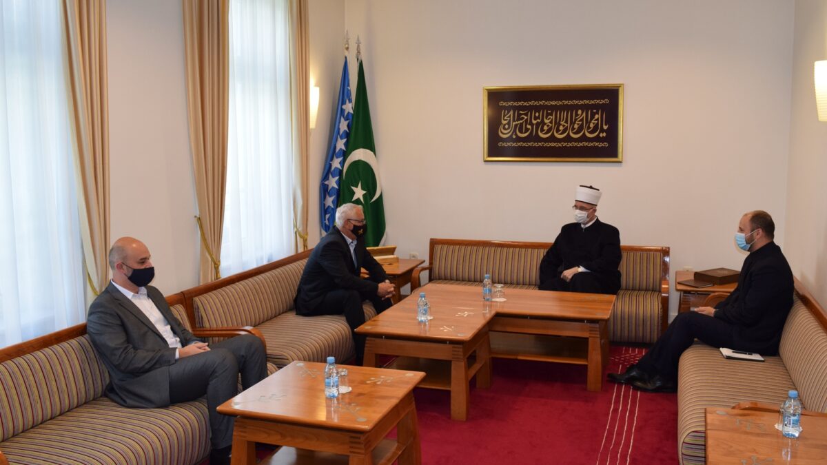 Muftija tuzlanski primio predsjednika Saveza dobitnika najvećih ratnih priznanja Federacije Bosne i Hercegovine