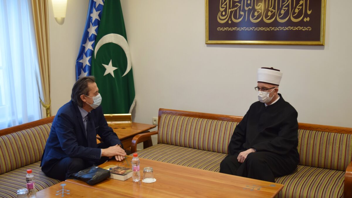Muftija tuzlanski i Premijer Tuzlanskog kantona razgovarali o efikasnijem radu institucija