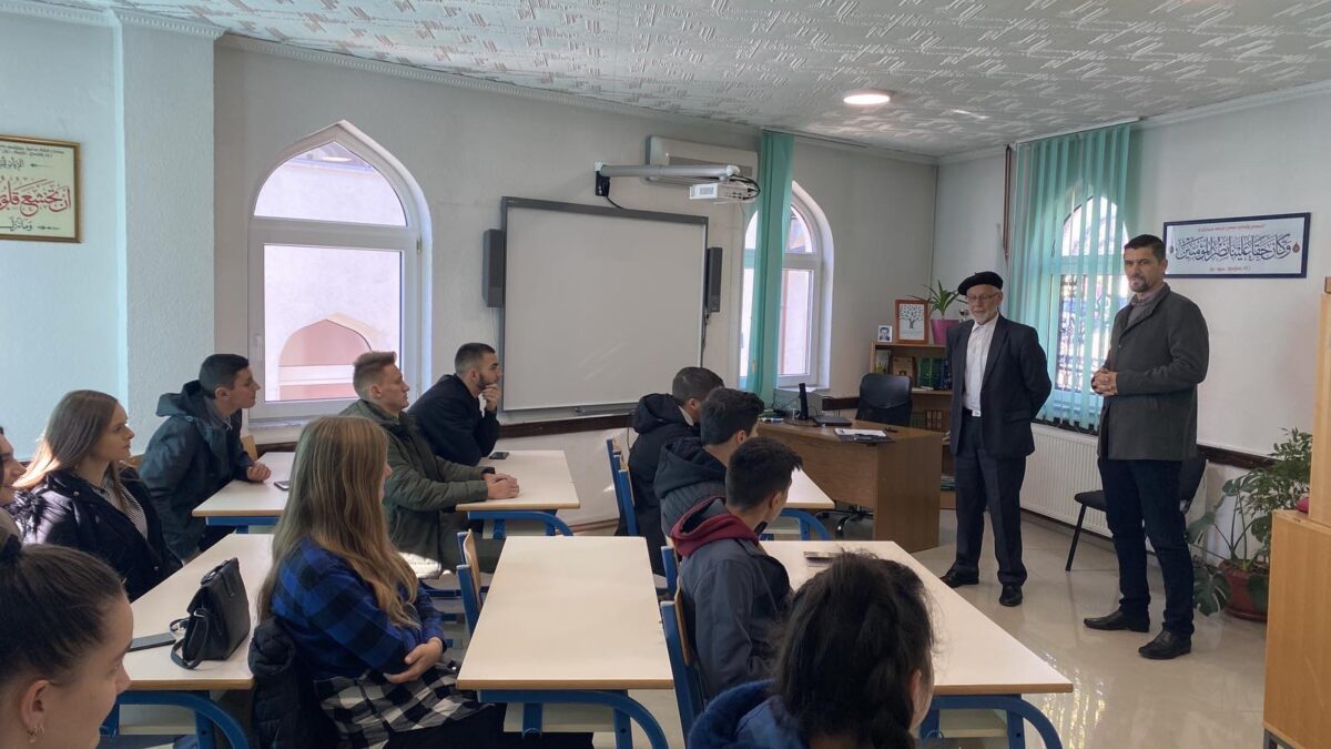 Završen Kurs islama za srednjoškolce u medžlisima Bratunac, Srebrenica, Vlasenica i Kladanj
