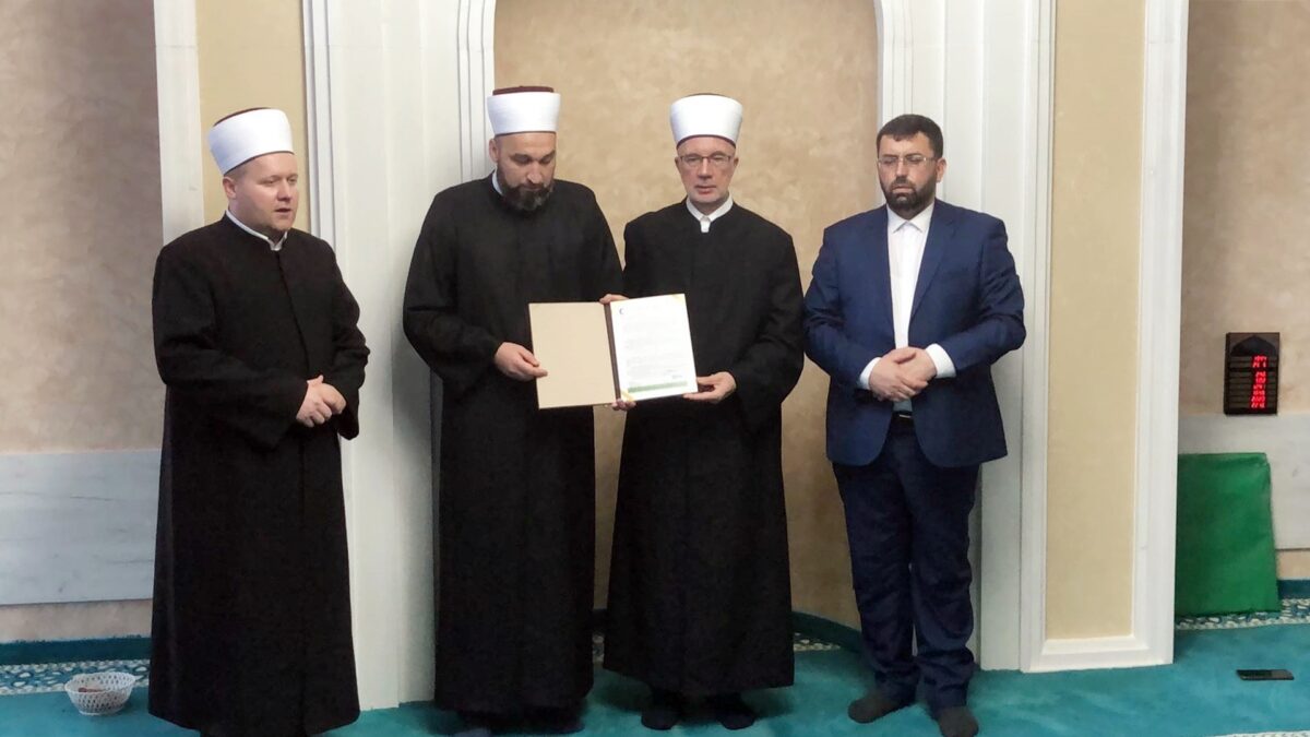 Muftija Fazlović uručio dekret novom glavnom imamu Medžlisa IZ Zvornik