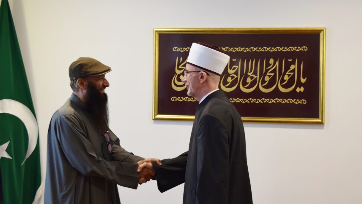 S gostima iz Kuvajta razgovarano o izgradnji džamija u Srebreniku i zvorničkom džematu Glumina