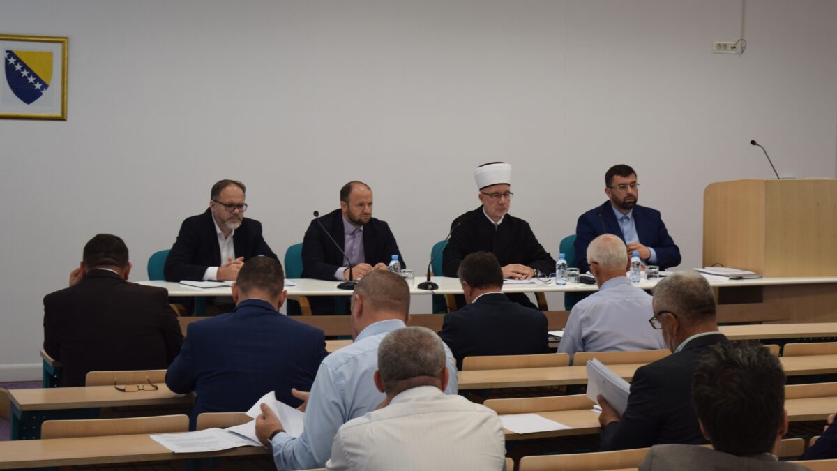 Održana sjednica Savjeta za vjerska pitanja Muftijstva tuzlanskog