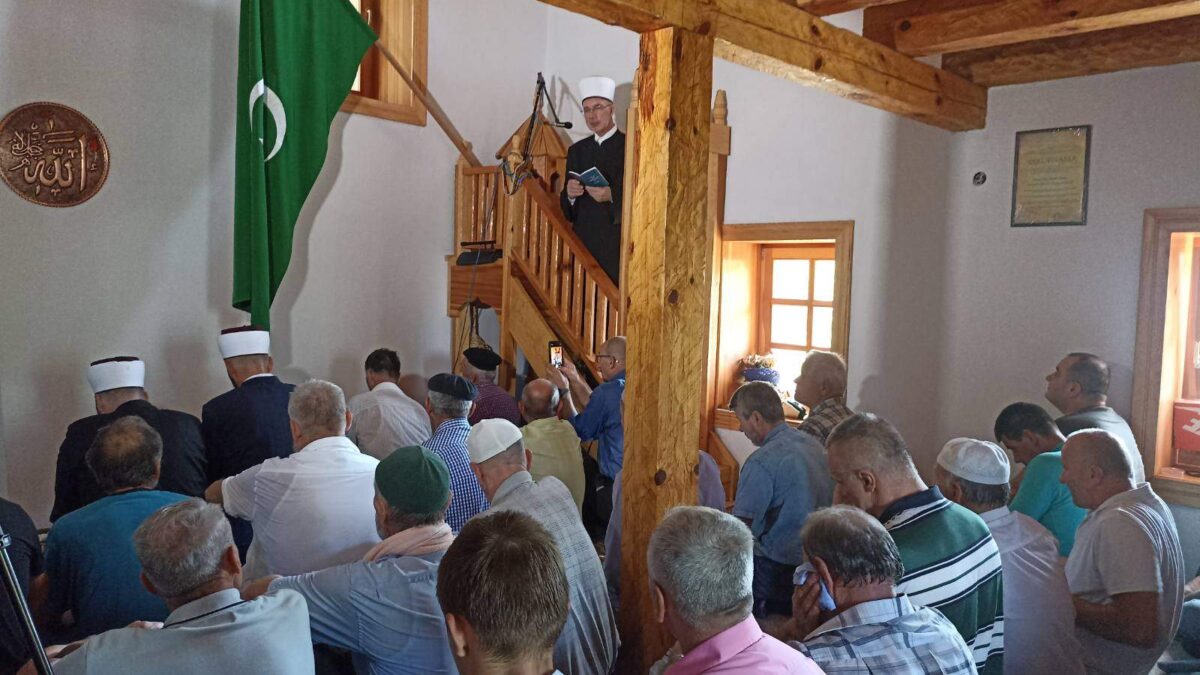 Muftija Fazlović na Kušlatu: Strpljivi i Allahu zahvalni su na Pravom putu