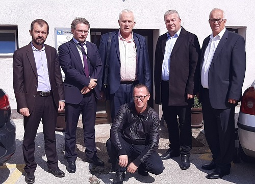 Glavni imami i predsjednici MIZ Čelić i Teočak posjetili Agenciju za certificiranje halal kvalitete
