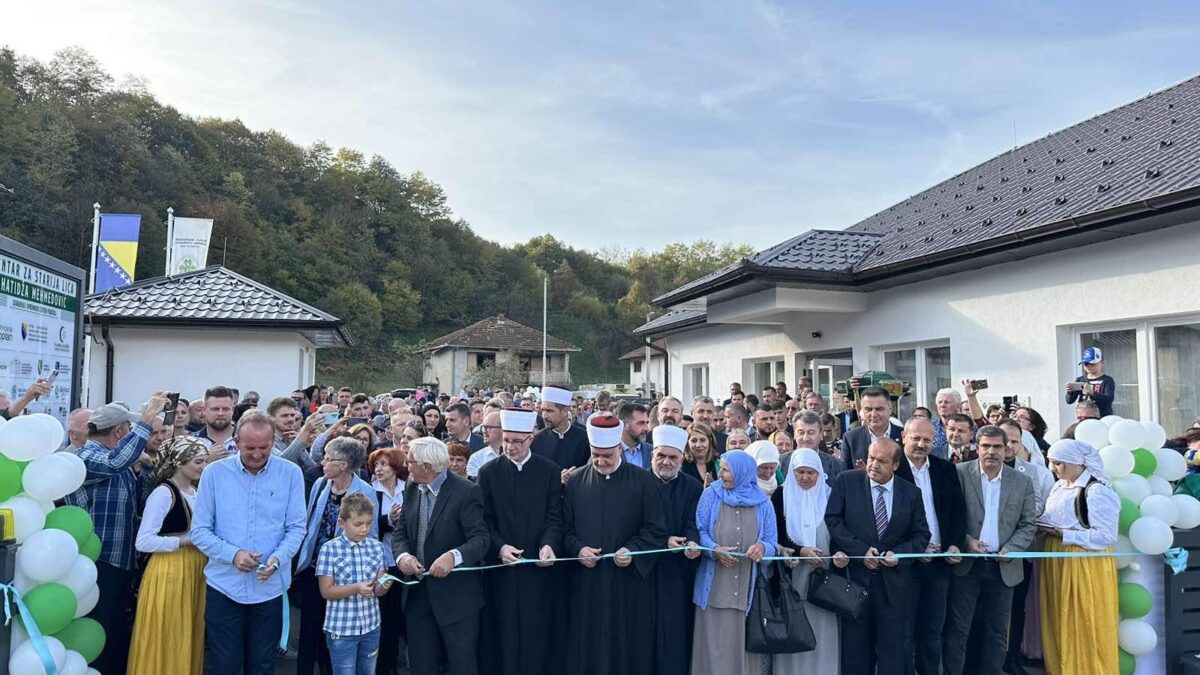 Potočari: Otvoren Dom za majke Srebrenice “Hatidža Mehmedović”