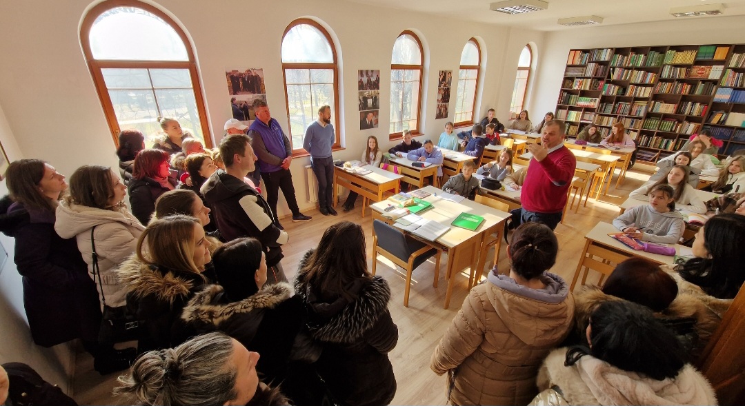 MIZ Bijeljina: Održan roditeljski sastanak i predavanje u Mektebskom centru