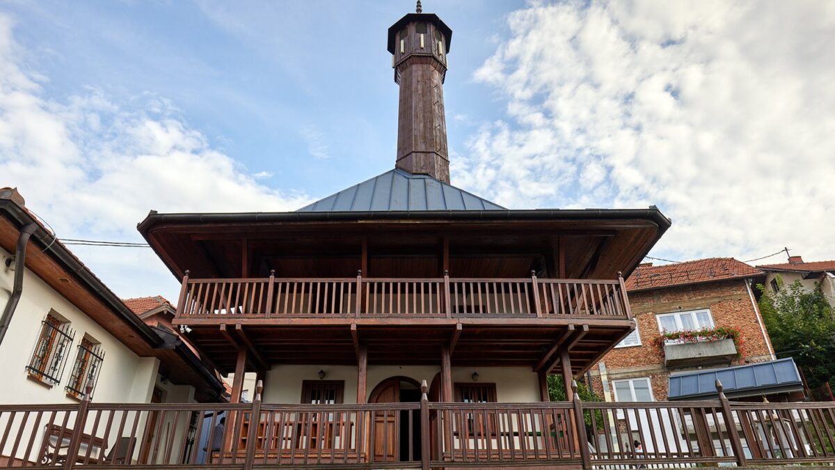 Mejdanska džamija u Tuzli