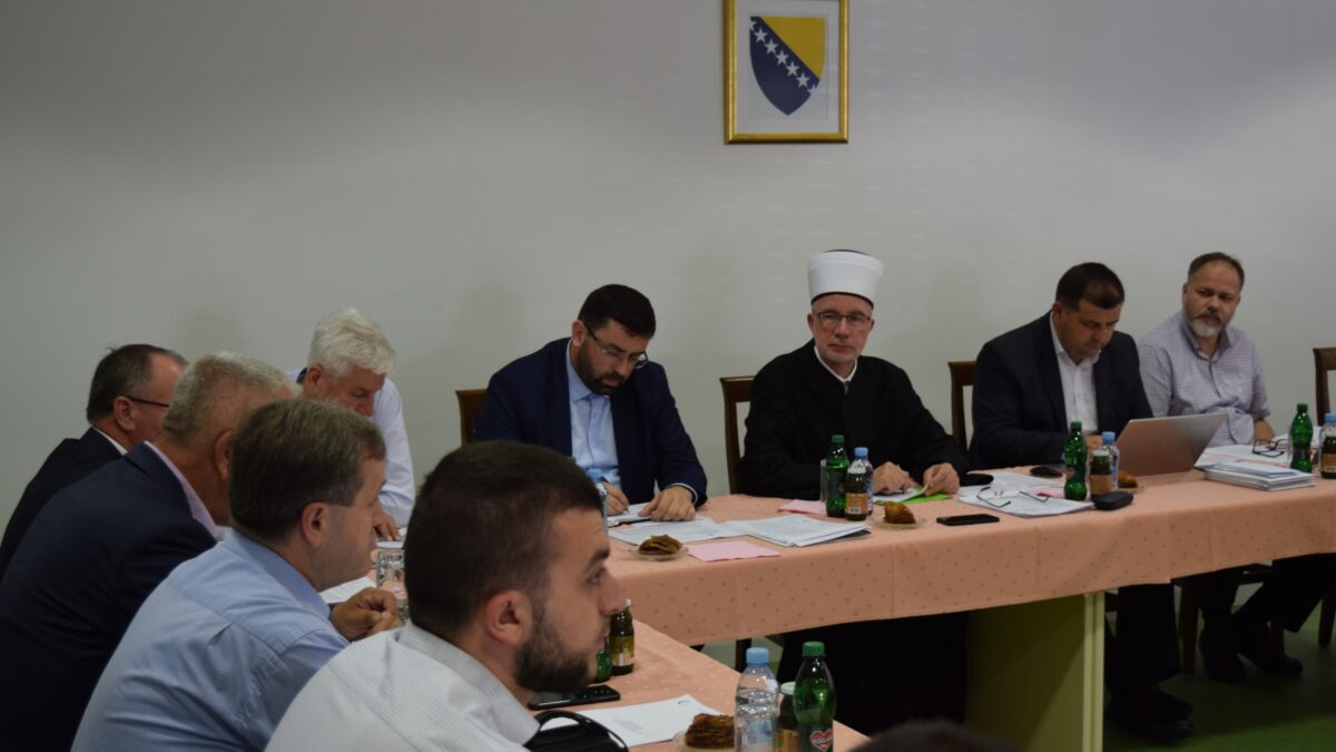 Održana redovna sjednica Savjeta za vjerska pitanja Muftijstva tuzlanskog