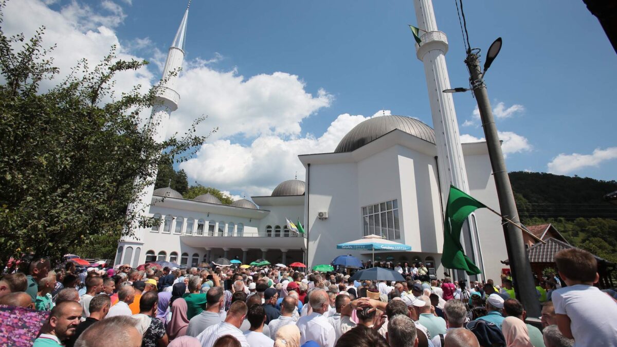 Svečano otvorena džamija u Sapni (MIZ Zvornik)