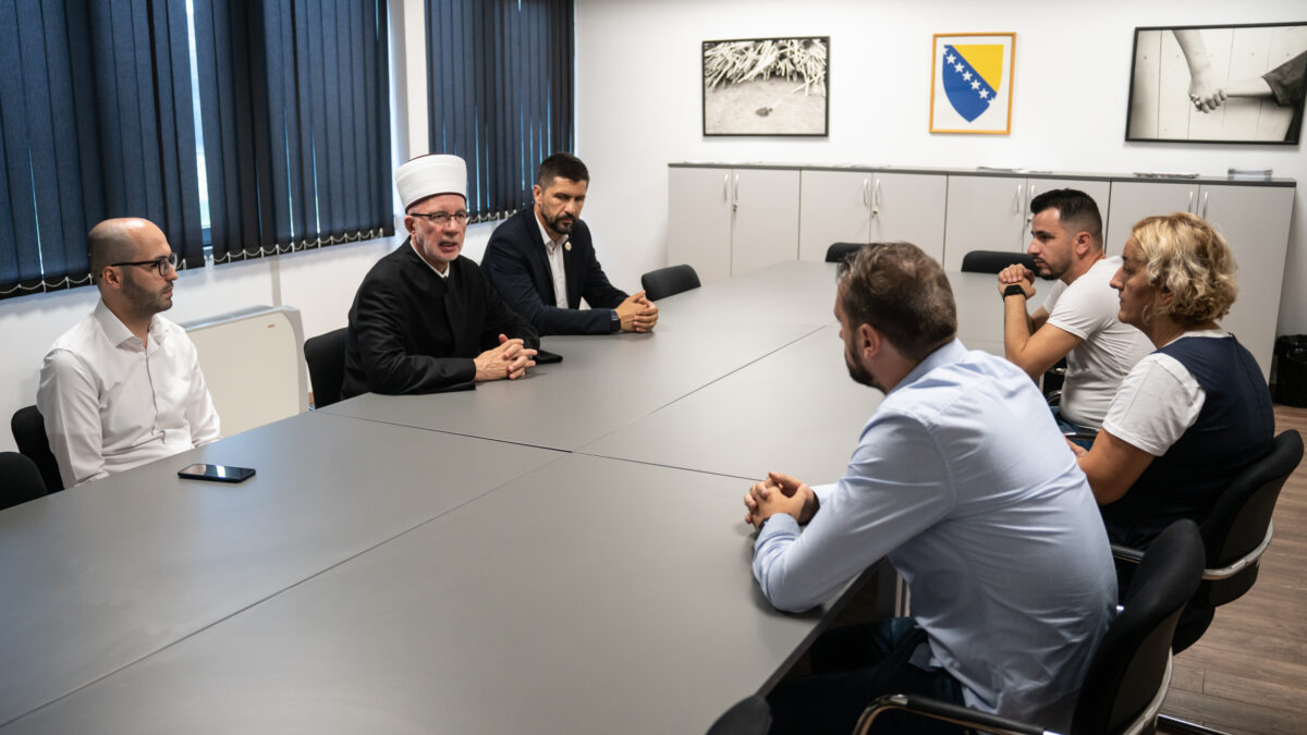 Muftija Fazlović posjetio Memorijalni centar Srebrenica