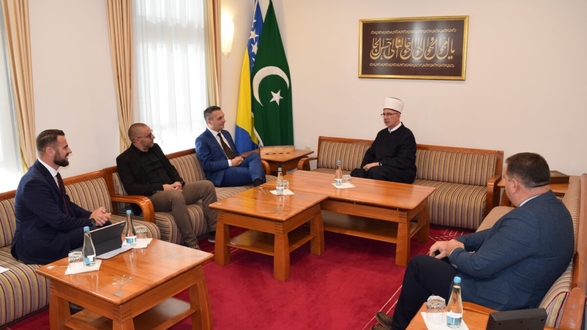 Muftija Fazlović i ministar Dizdar razgovarali o zajedničkim projektima u mjestima povratka