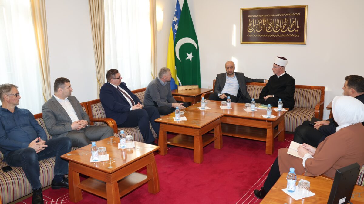 Muftija tuzlanski primio predsjednika Udruženja ilmije