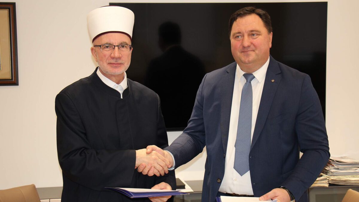 Potpisan Sporazum o saradnji i sufinansiranju dopisničke mreže na području Muftijstva tuzlanskog
