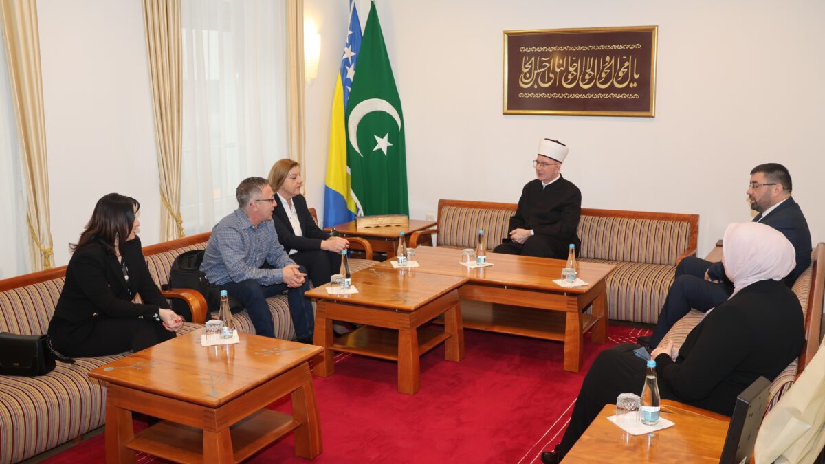 Muftiju tuzlanskog posjetili predstavnici Radio-televizije Tuzlanskog kantona