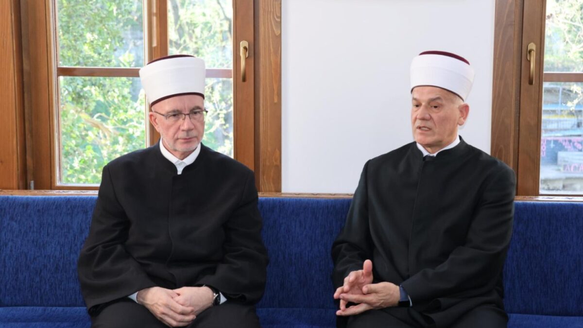 Muftija Fazlović posjetio Muftijstvo banjalučko