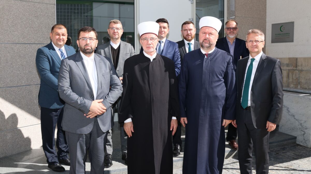 Delegacija Muftijstva zeničkog posjetila Muftijstvo tuzlansko