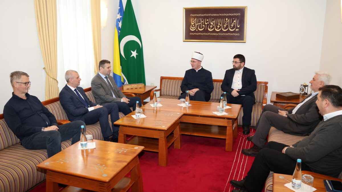 Razgovarano o nastavku rada Behram-begove medrese i Biblioteke „Behram-beg“