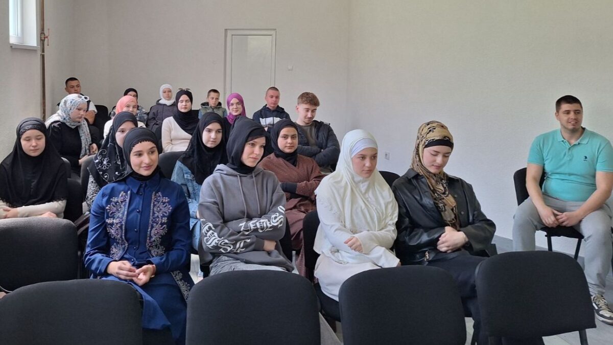 Završen proljetni ciklus edukativnog programa za mlade u medžlisima Bijeljina, Janja, Puračić i Gračanica