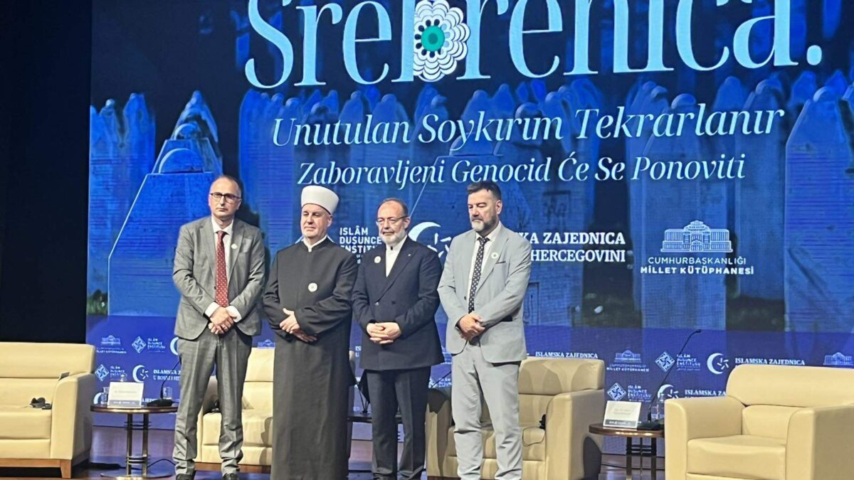 Ankara: Otvoren panel i izložba “Genocid u Srebrenici: Jedanaest lekcija za budućnost”