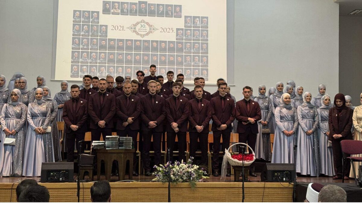 Svečano ispraćena trideseta generacija maturanata Medrese “Osman-ef. Redžović”