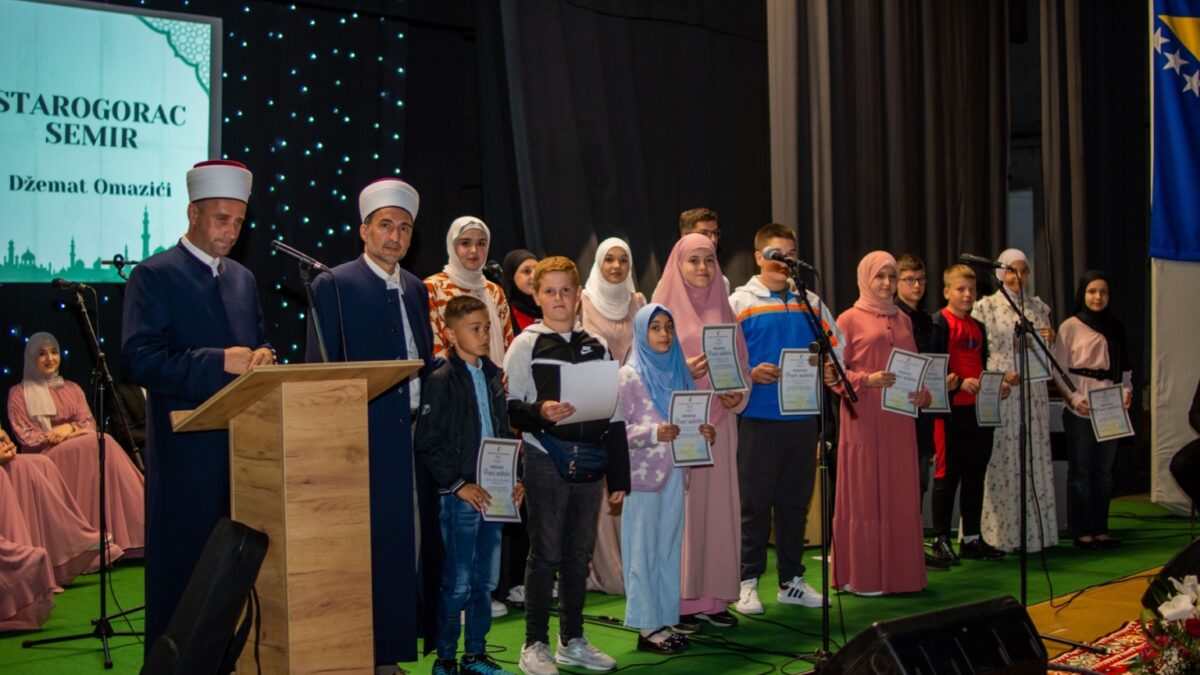 Svečana mektepska akademija Medžlisa Islamske zajednice Banovići