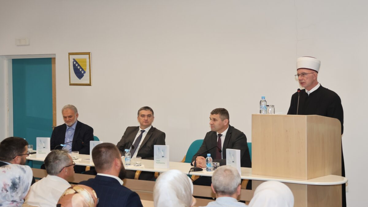 Predstavljena knjiga Savjet bogobojaznima mr. Halila Mehanovića: Riznica lijepih kazivanja s minbera