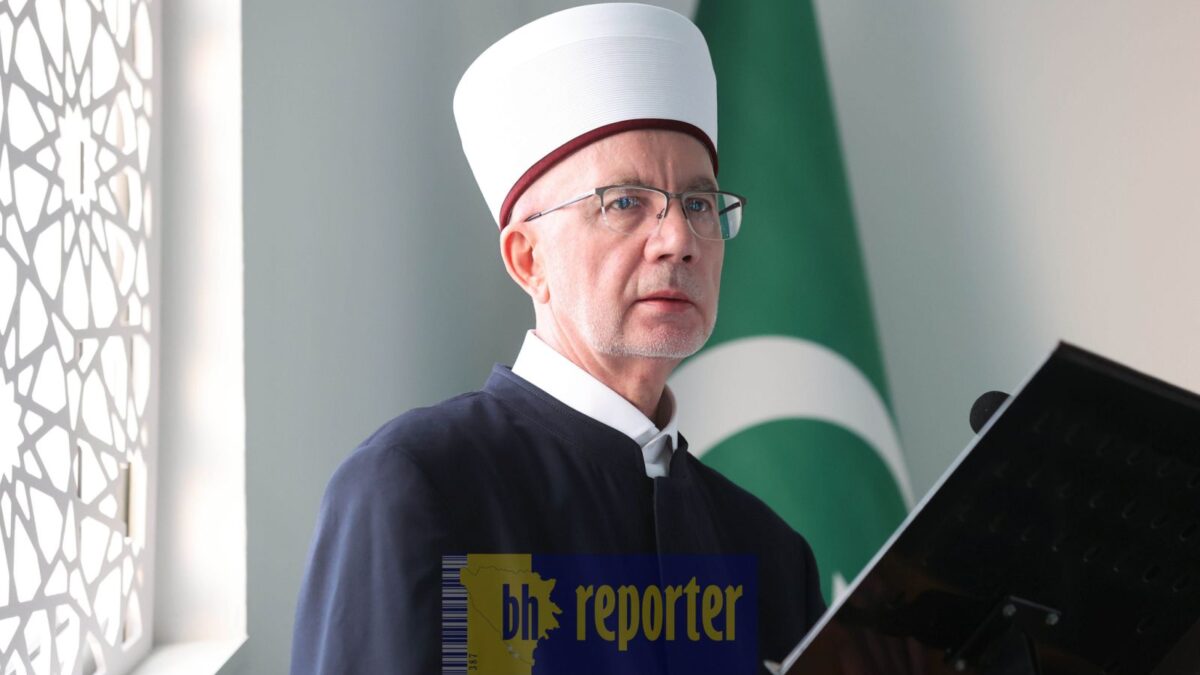 Hutba muftije tuzlanskog dr. Vahid-ef. Fazlovića na Kurban-bajram