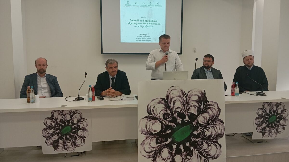 Odžak: Održan kolokvij “Genocid nad Bošnjacima u sigurnoj zoni UN-a Sebrenica – uzroci i posljedice”