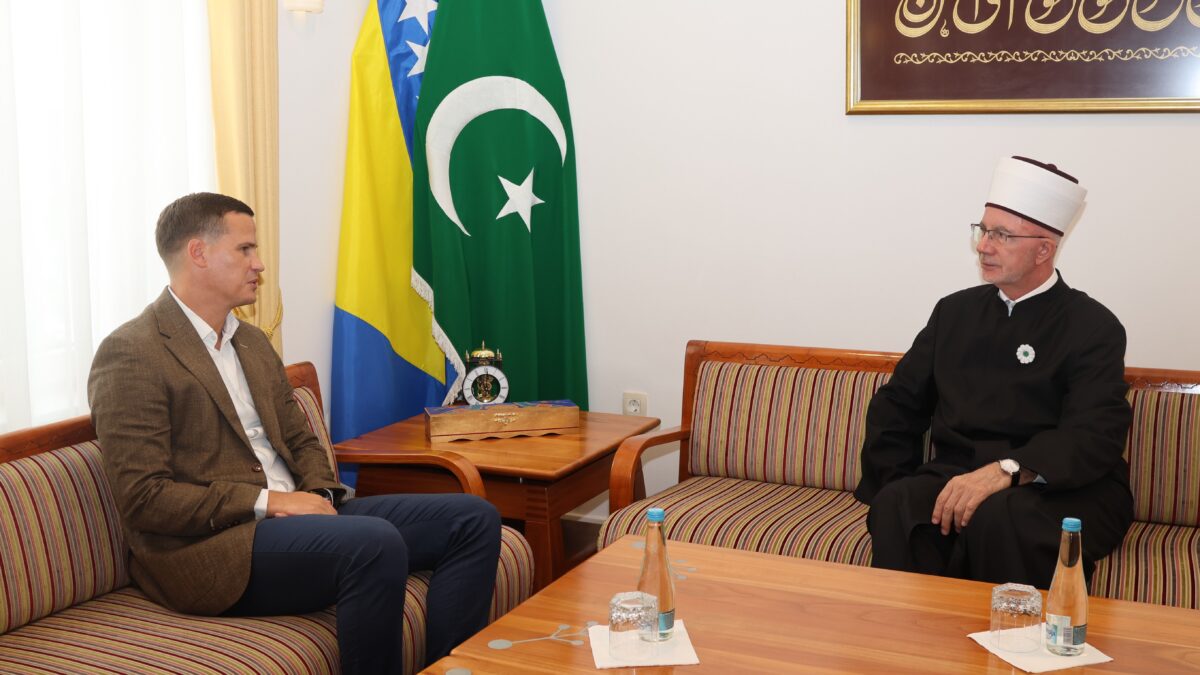 Muftija Fazlović i premijer Halilagić:  Obilježavanje 30. godišnjice genocida u Srebrenici dodatno i snažno obavezuje na brigu o Bošnjacima u Podrinju