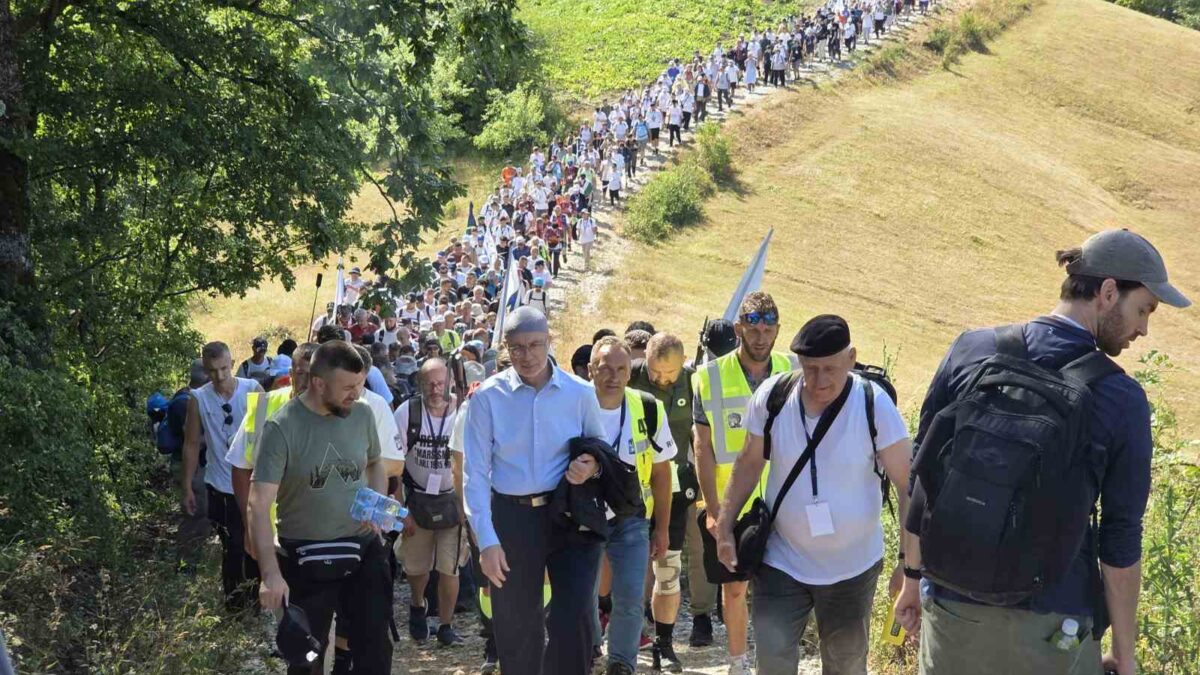 Muftija Fazlović s učesnicima Marša mira: Put svjedočenja i važno podsjećanje na svetost ljudskog života i istrajnost prema istini i pravdi