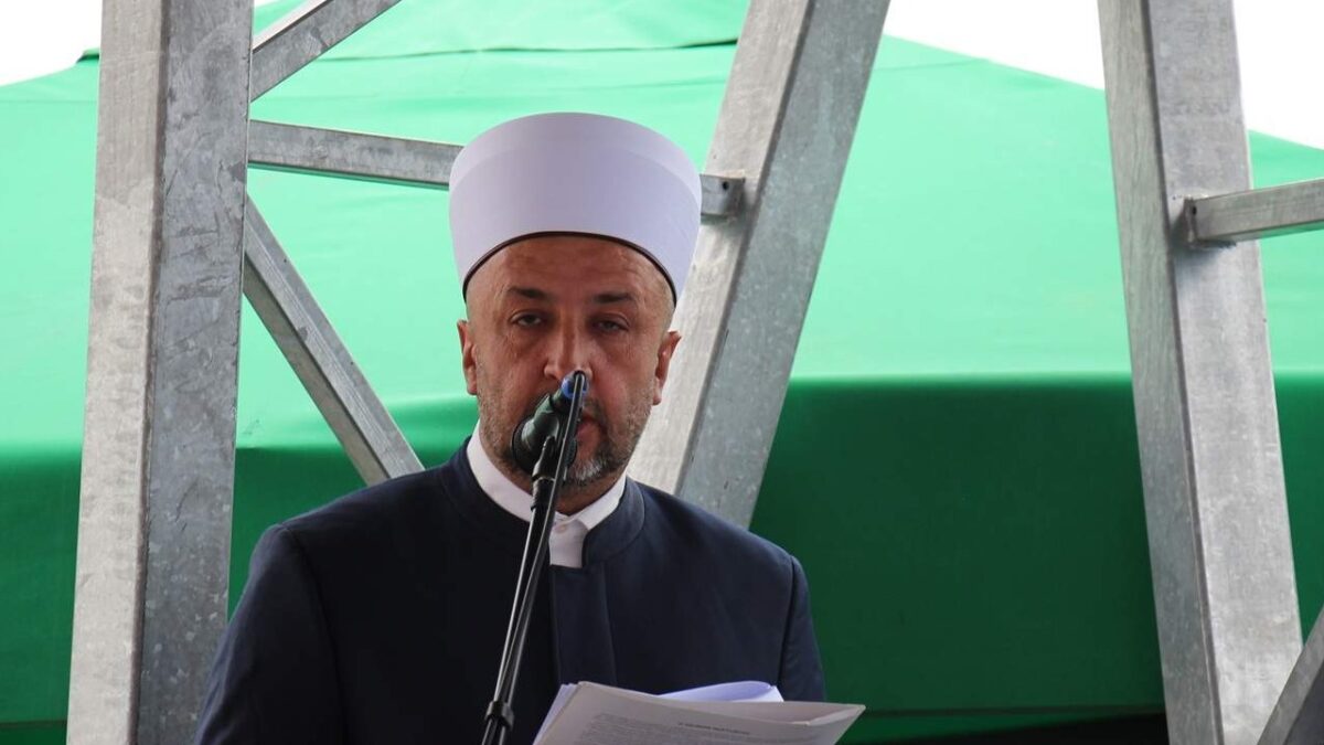 Muftija Hadžić u Gradačcu: Naše gazije su odbranile vrata domovine