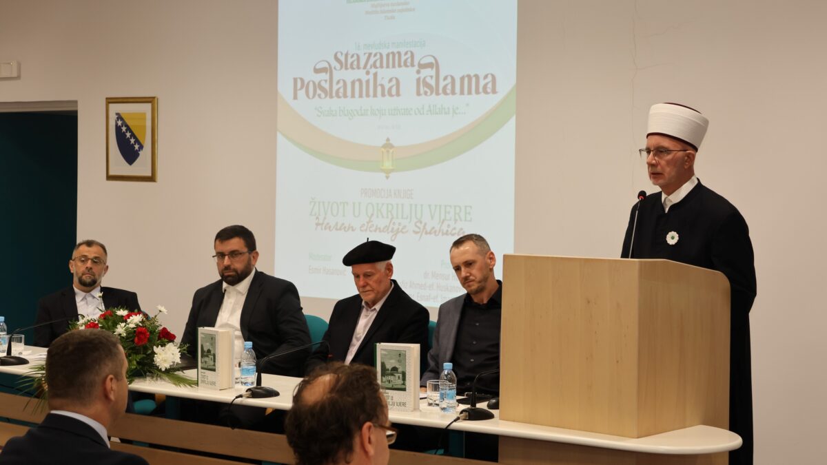 U Tuzli promovisana knjiga Hasan-ef. Spahića: Svjedočanstvo o postojanosti u misiji Islamske zajednice