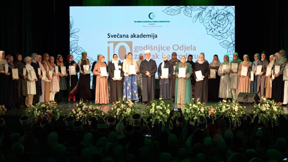 Obilježena 10. godišnjica Odjela za brak i porodicu