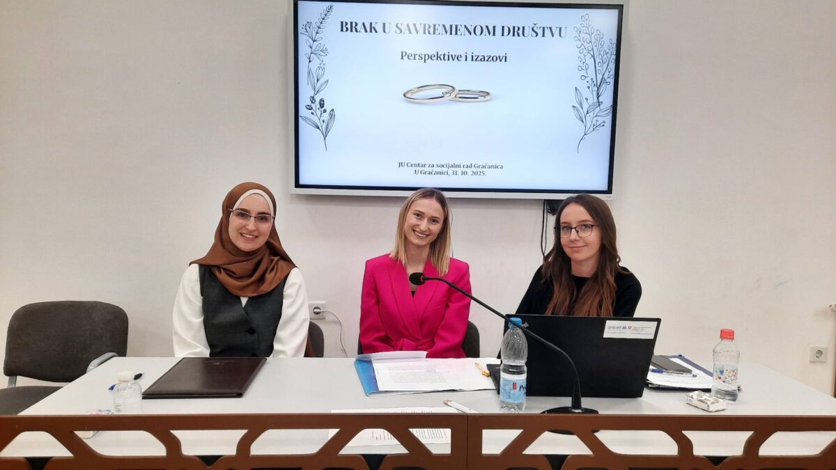 Gračanica: Održana tribina “Brak u savremenom društvu – perspektive i izazovi”
