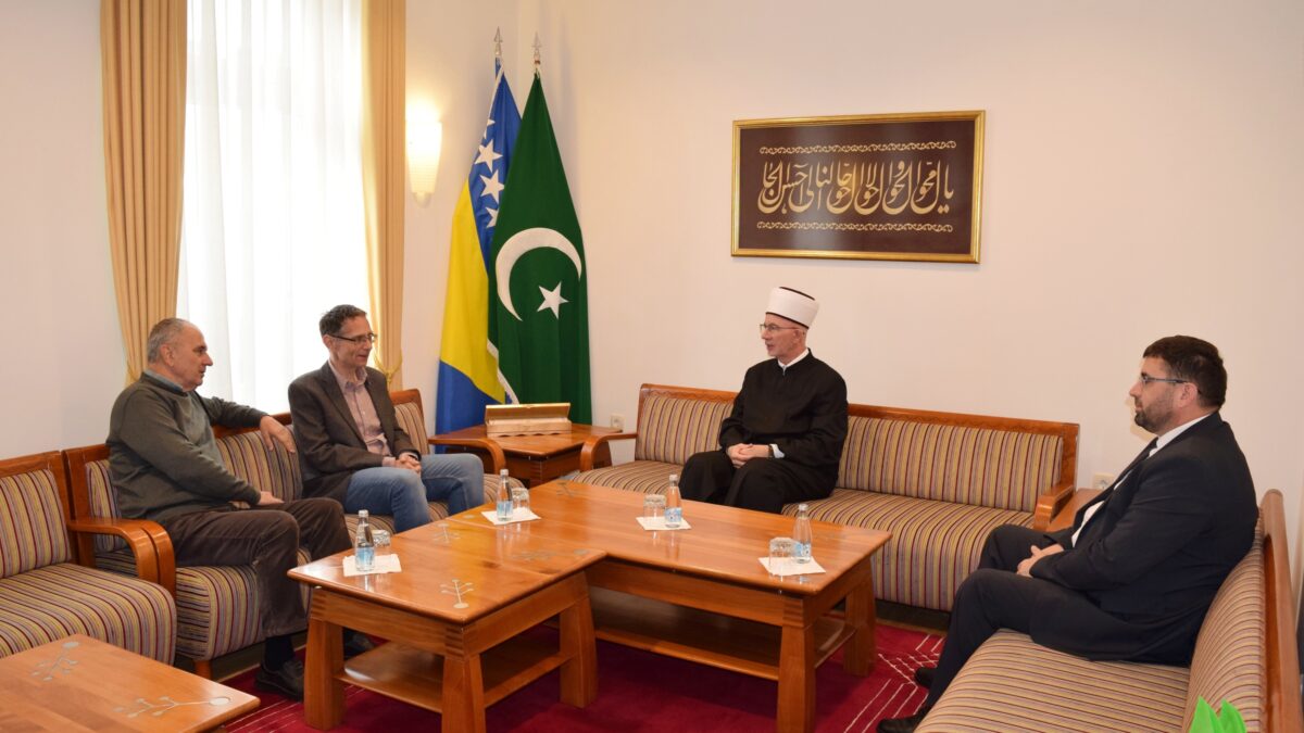 Muftiju Fazlovića posjetio dekan Filozofskog fakulteta Univerziteta u Tuzli