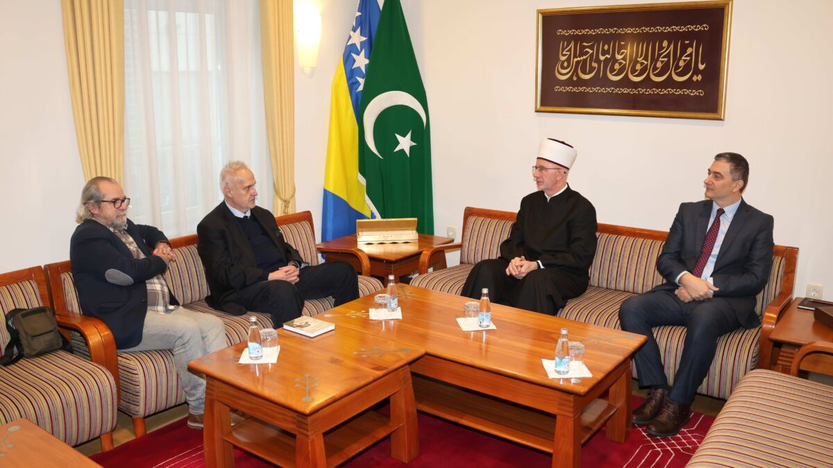 Muftiju Fazlovića posjetio Muhamed Sušić: Obilježeno stotinu godina od rođenja književnika Derviša Sušića
