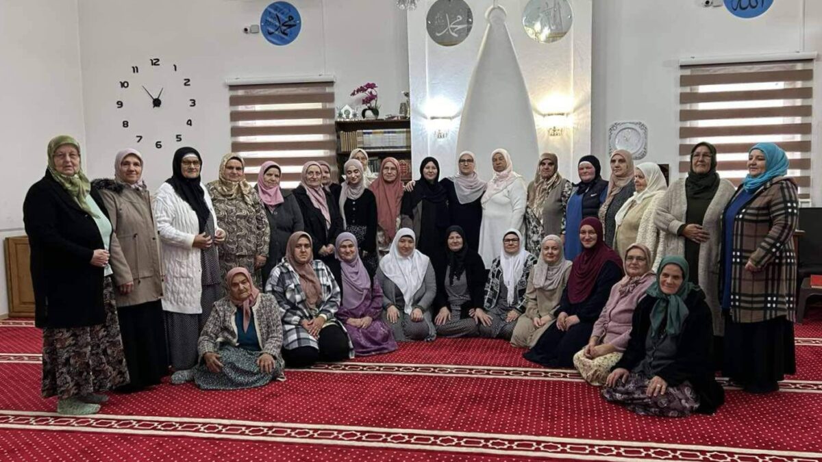Živinice: Održana predavanja Škole islama za žene u Gračanici, Bašigovcima Gornjim i Centru
