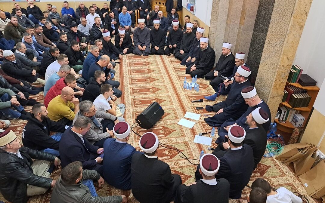Zvornik: Program u džematu Kozluk okupio veliki broj vjernika