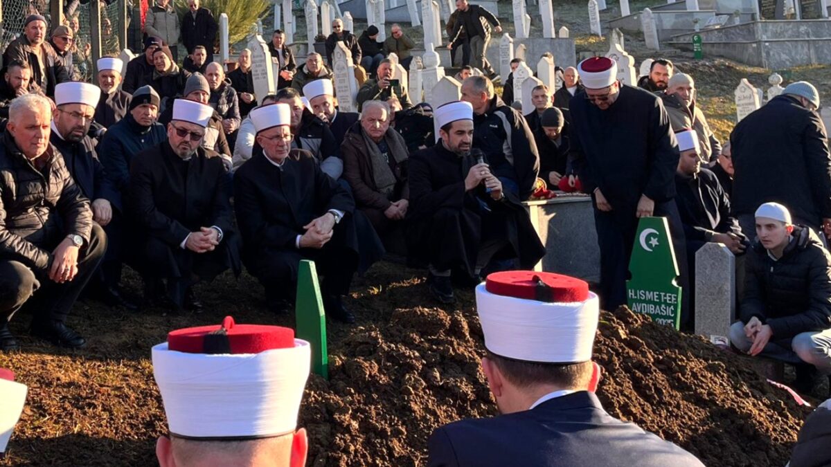 U Tuzli klanjana dženaza Ismet-ef. Avdibašiću