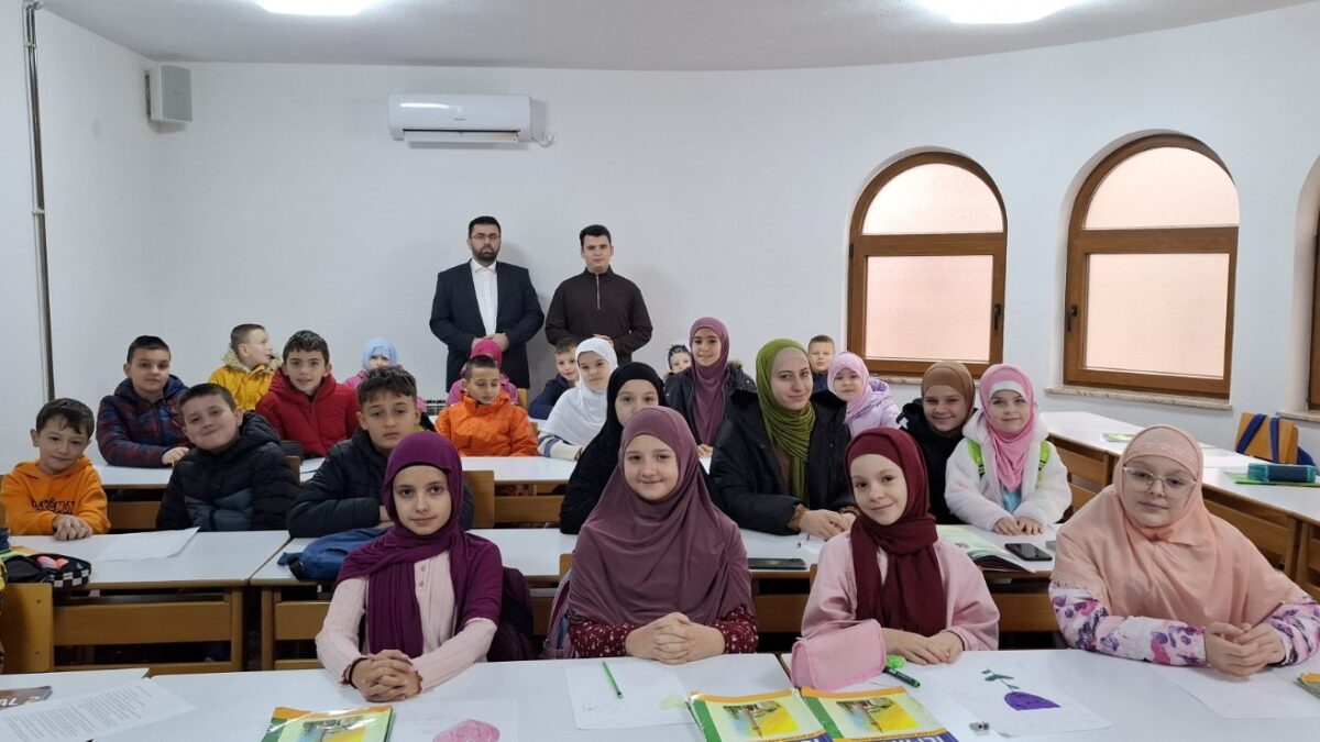 Posjeta mektebima Medžlisa Islamske zajednice Gradačac