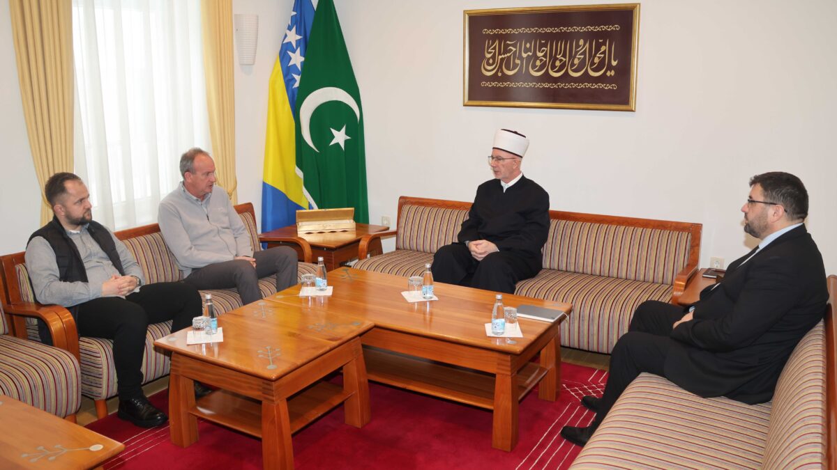 Muftiju tuzlanskog posjetio direktor Međunarodnog foruma solidarnosti “Emmaus”