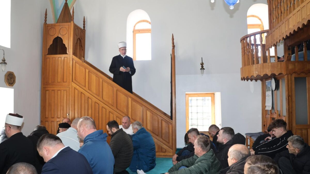 Muftija Fazlović: Pod kupolom Kuršumlija džamije muslimani Kladnja stoljećima čuvaju svoj identitet